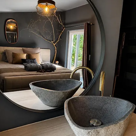 Elegance Sauvage Private Nature Et Baerenthal
